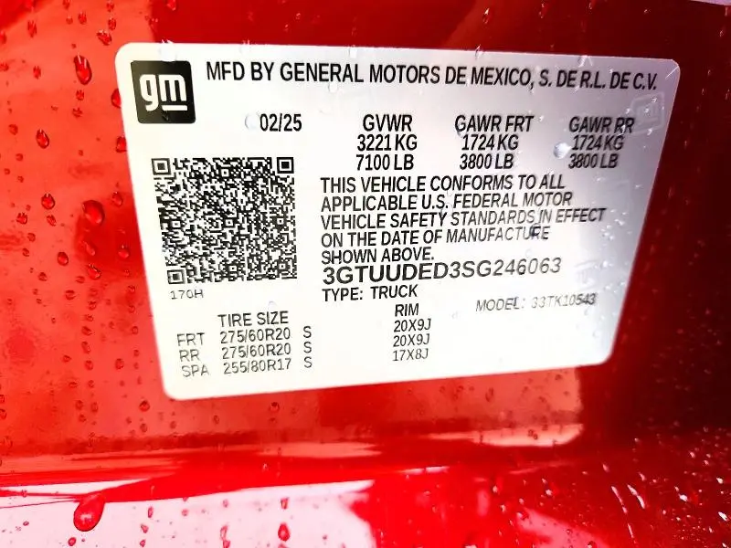 2025 GMC SIERRA K1500 SLT  