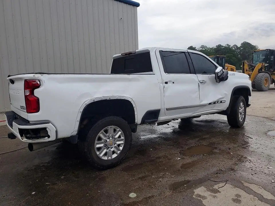 2024 CHEVROLET SILVERADO K2500 HIGH COUNTRY  