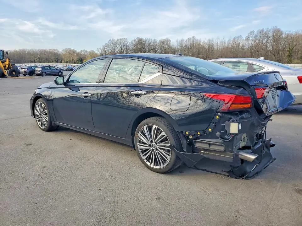 2024 NISSAN ALTIMA 2.5 SL  