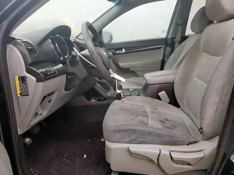 2012 KIA SORENTO BASE  