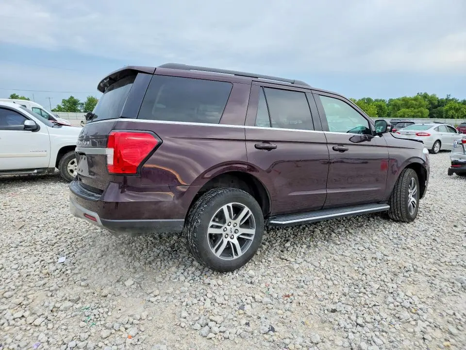2023 FORD EXPEDITION XLT  