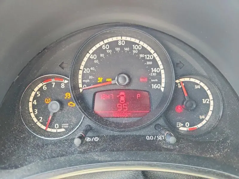 2014 VOLKSWAGEN BEETLE   