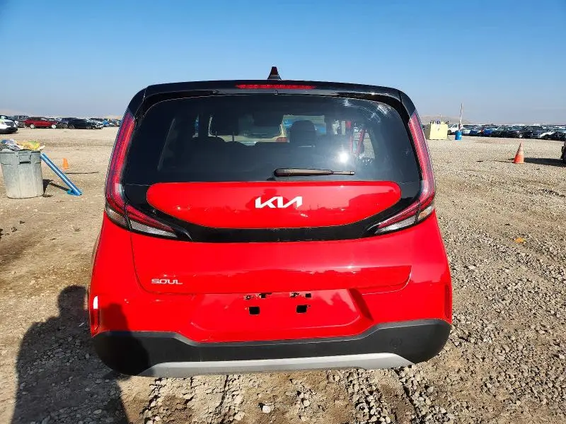 2024 KIA SOUL LX  