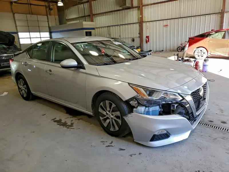 2019 NISSAN ALTIMA S  