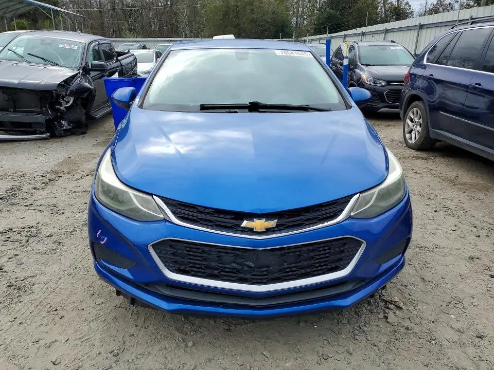 2017 CHEVROLET CRUZE LT  