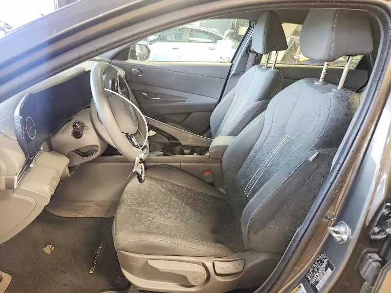 2024 HYUNDAI ELANTRA BLUE  