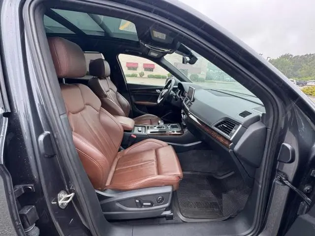 2019 AUDI Q5 PRESTIGE  
