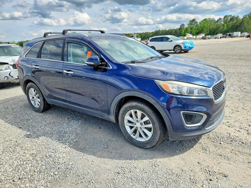 2016 KIA SORENTO LX V6  