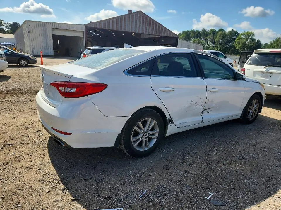 2016 HYUNDAI SONATA SE  