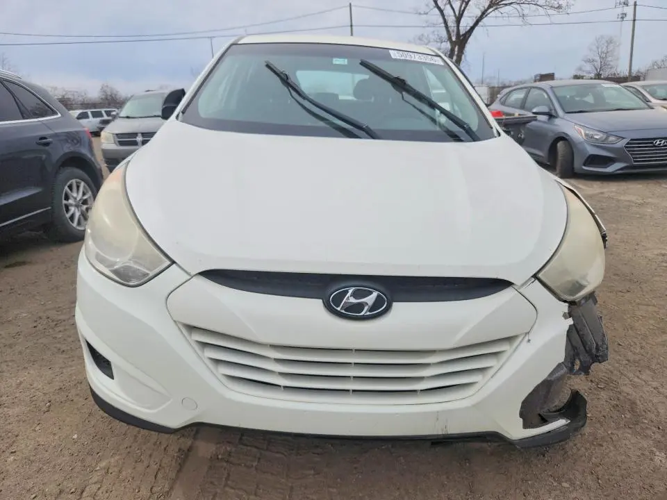 2013 HYUNDAI TUCSON GL  