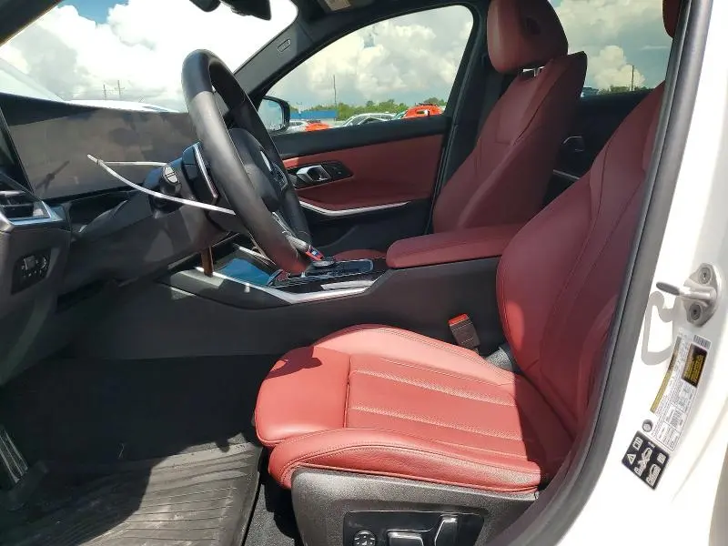 2024 BMW 330XI   