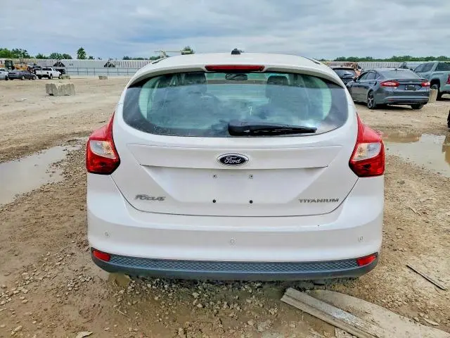 2012 FORD FOCUS TITANIUM  