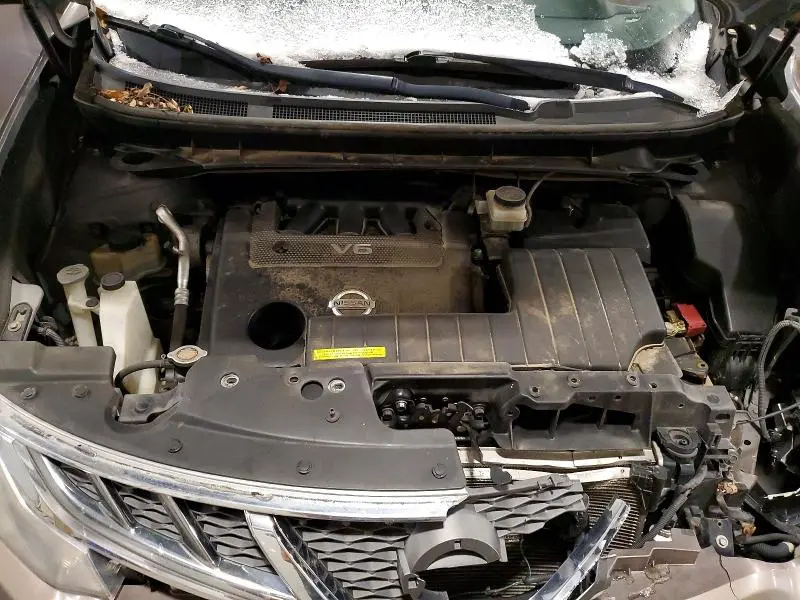 2011 NISSAN MURANO S  