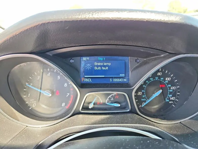 2014 FORD FOCUS SE  