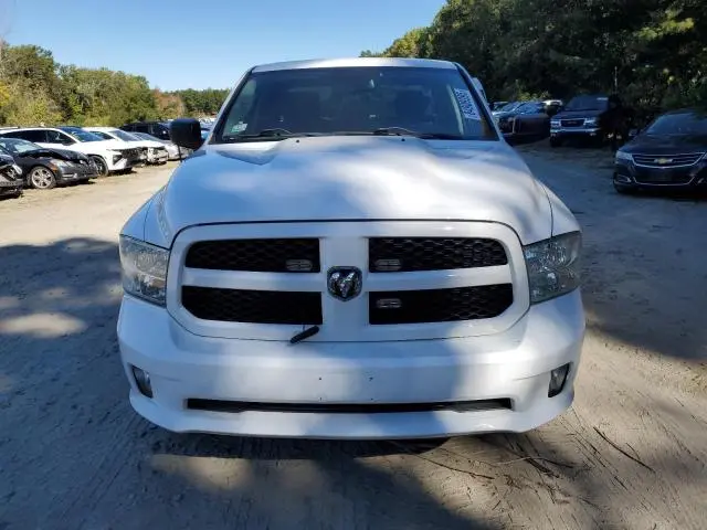 2014 RAM 1500 ST