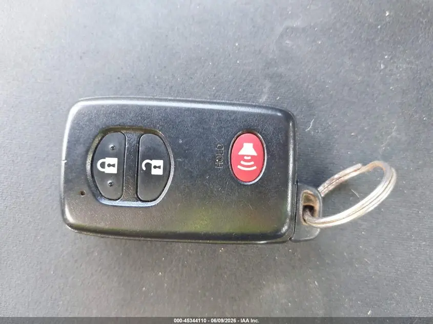 2013 TOYOTA PRIUS FIVE/FOUR/THREE/THREE SE/TWO