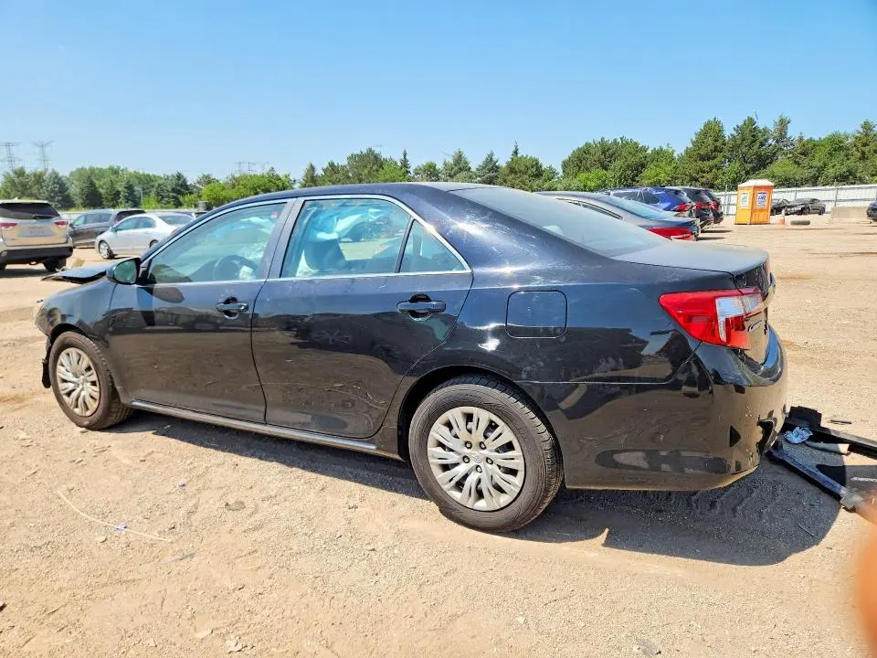 2012 TOYOTA CAMRY LE  