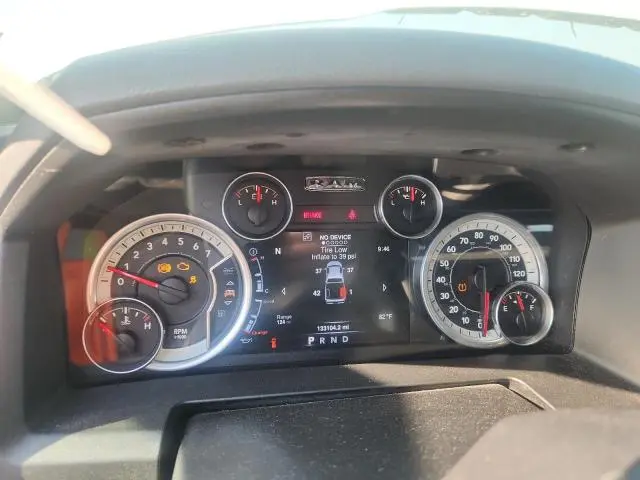 2016 RAM 1500 SLT  