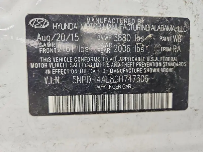 2016 HYUNDAI ELANTRA SE  