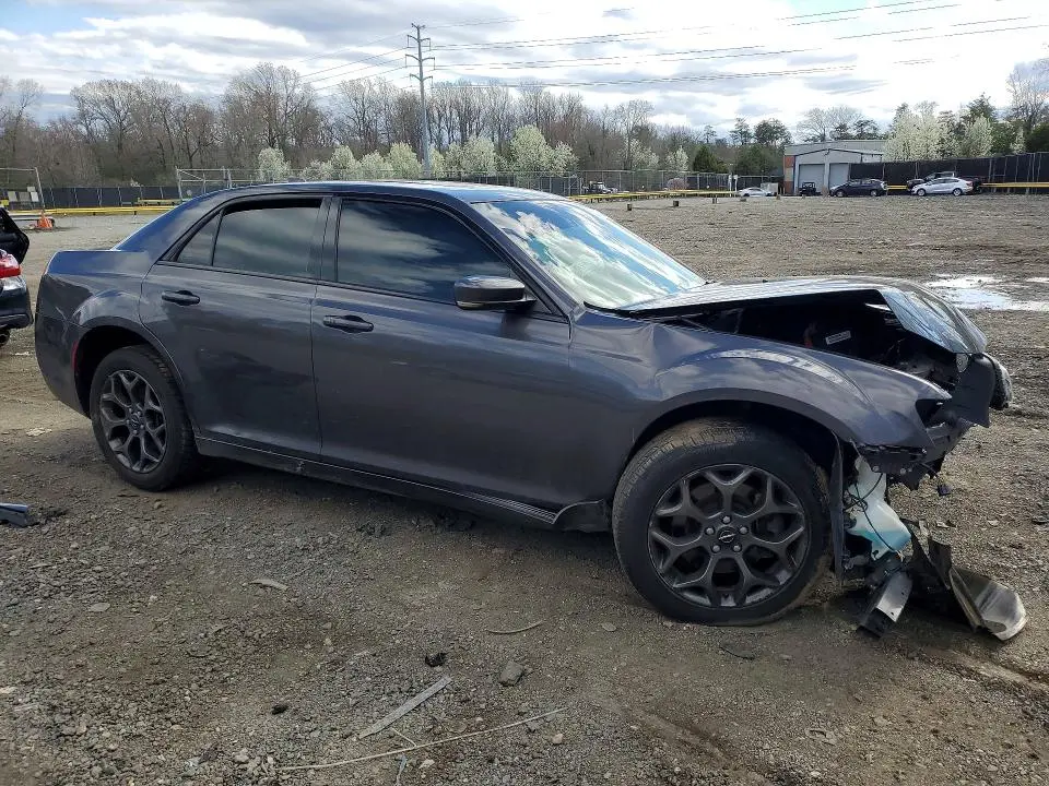 2018 CHRYSLER 300 S  
