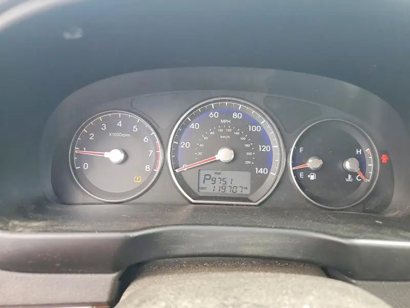 2010 HYUNDAI SANTA FE GLS  
