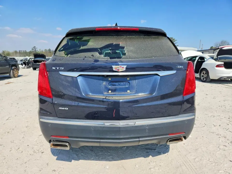 2017 CADILLAC XT5 LUXURY  