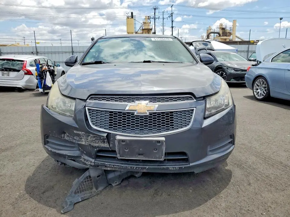 2013 CHEVROLET CRUZE LT  