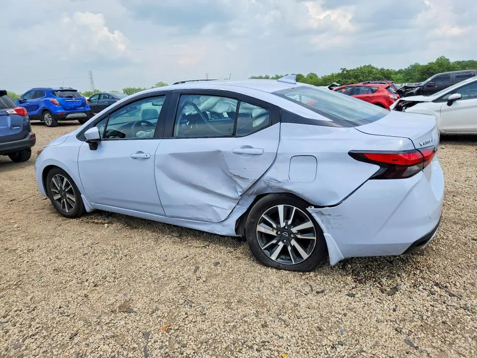 2025 NISSAN VERSA SV  