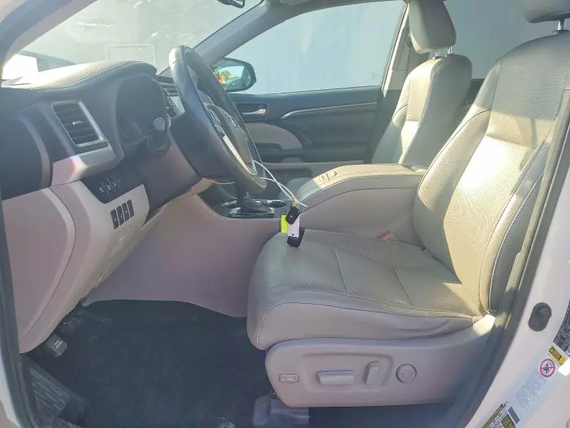 2016 TOYOTA HIGHLANDER LIMITED PLATINUM  