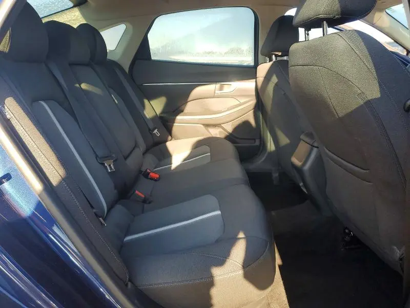 2022 HYUNDAI SONATA SEL  