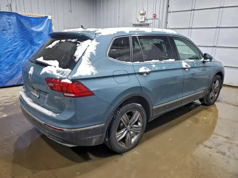 2021 VOLKSWAGEN TIGUAN SE  
