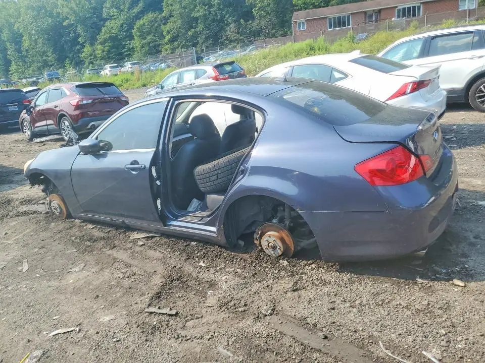 2011 INFINITI G37   