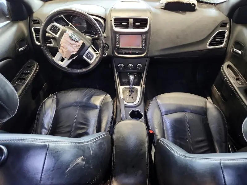 2011 DODGE AVENGER LUX  