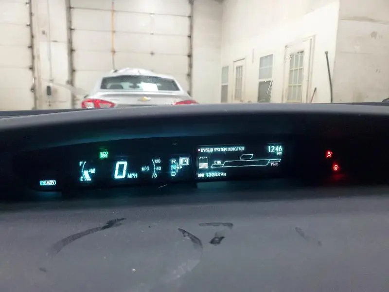 2010 TOYOTA PRIUS III  