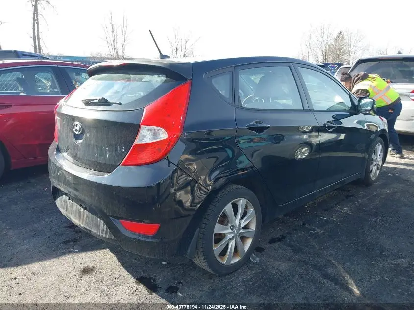 2013 HYUNDAI ACCENT SE