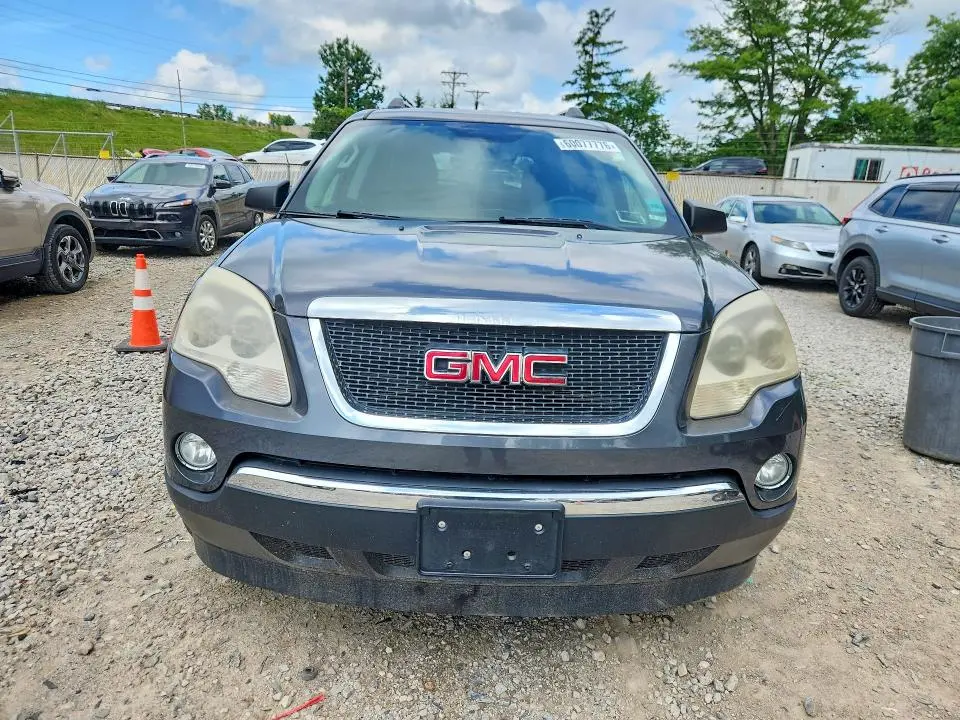 2012 GMC ACADIA SLE  