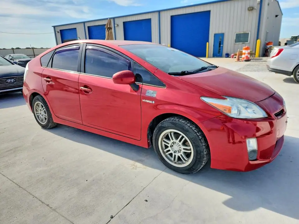 2010 TOYOTA PRIUS II  