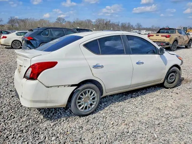 2019 NISSAN VERSA SV  