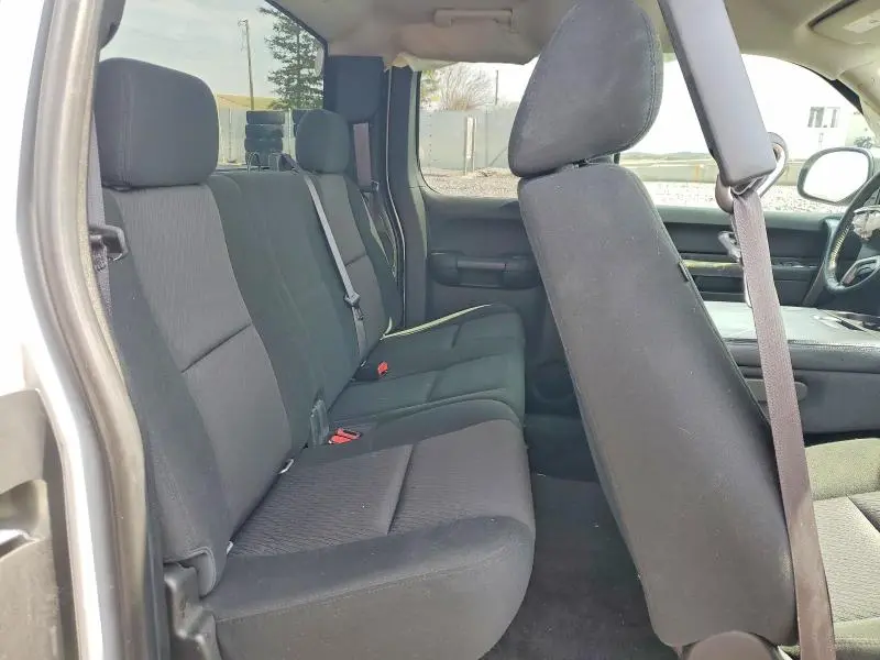 2013 CHEVROLET SILVERADO C1500 LT  