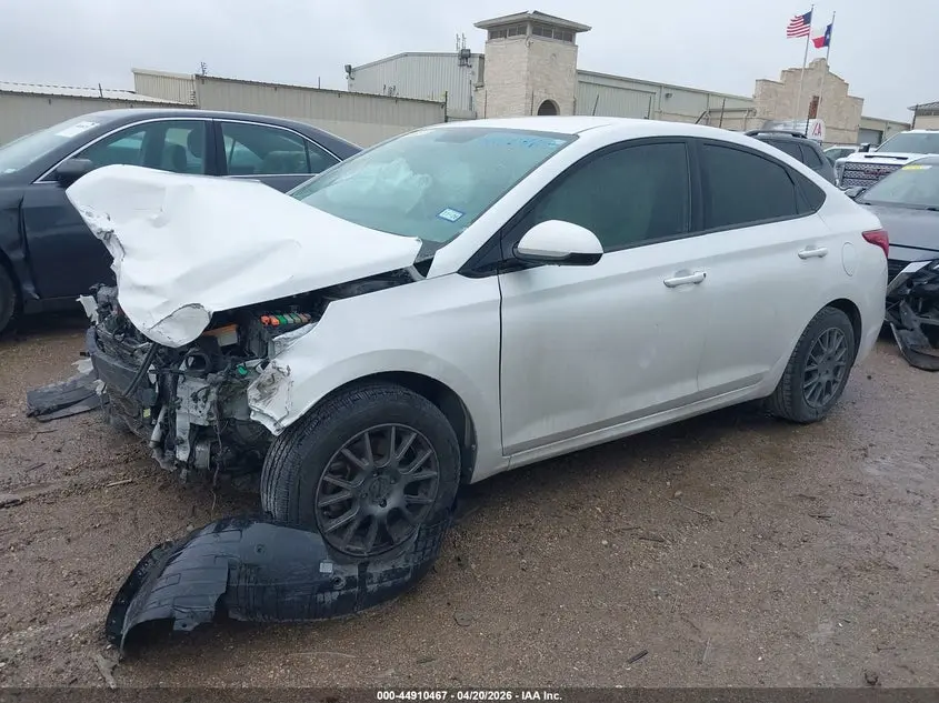 2022 HYUNDAI ACCENT SE