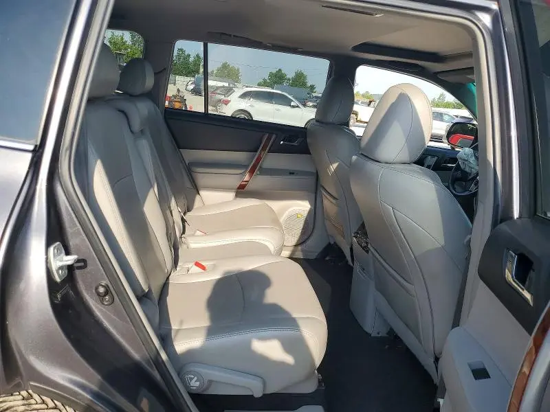2012 TOYOTA HIGHLANDER LIMITED  