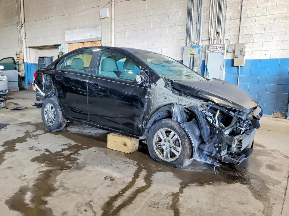 2012 CHEVROLET SONIC LS  