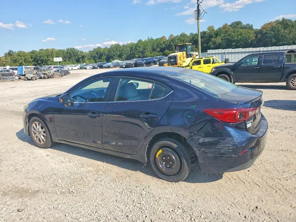 2015 MAZDA 3 TOURING  