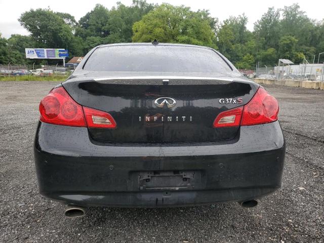 2011 INFINITI G37 