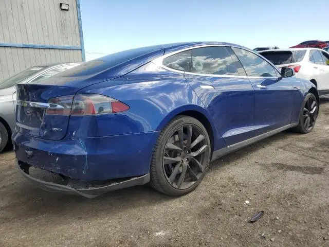 2015 TESLA MODEL S   