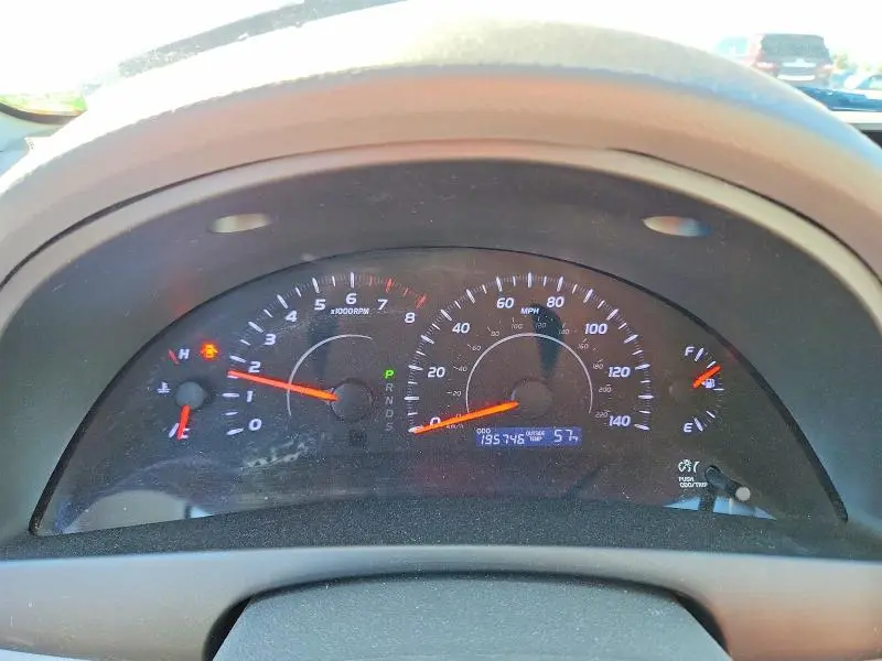 2010 TOYOTA CAMRY BASE  