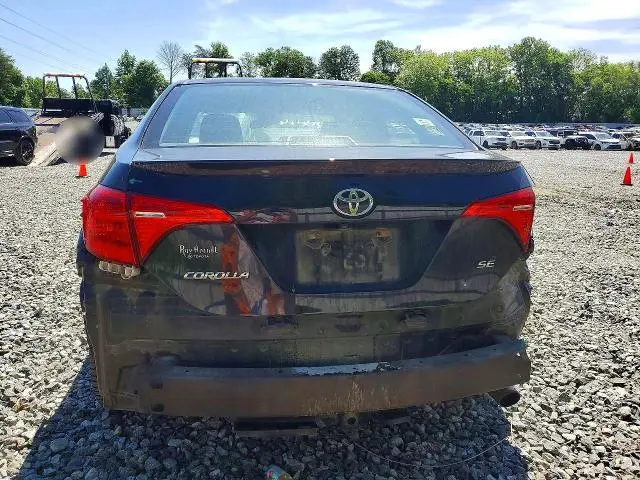 2017 TOYOTA COROLLA SE  