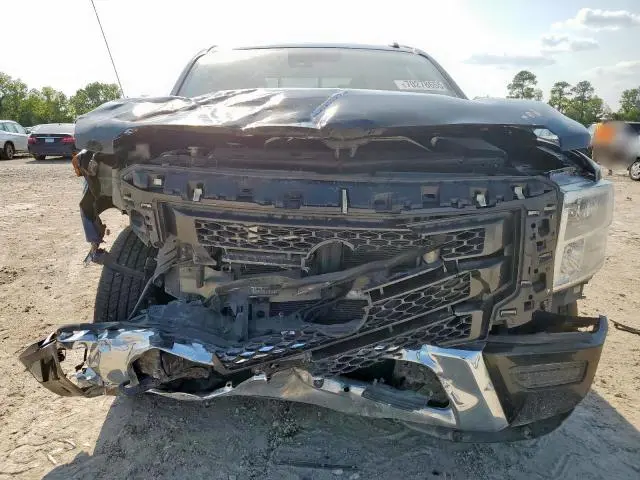 2021 NISSAN TITAN S  