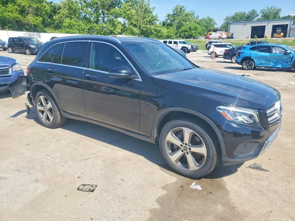 2019 MERCEDES-BENZ GLC 300 4MATIC  