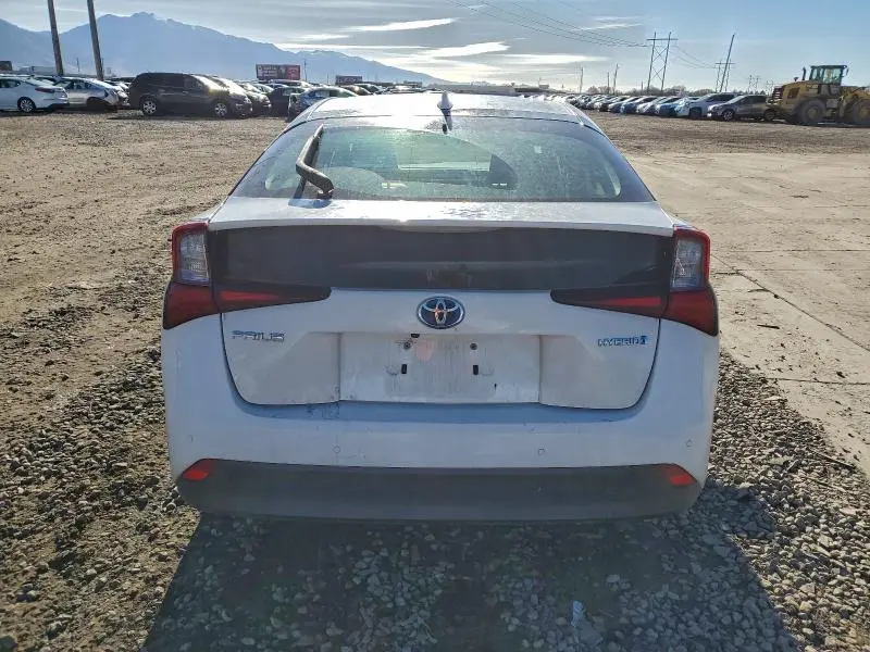 2019 TOYOTA PRIUS   
